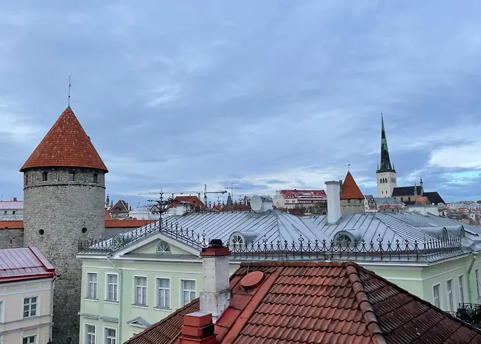 Old Town - Passaaz Таллин